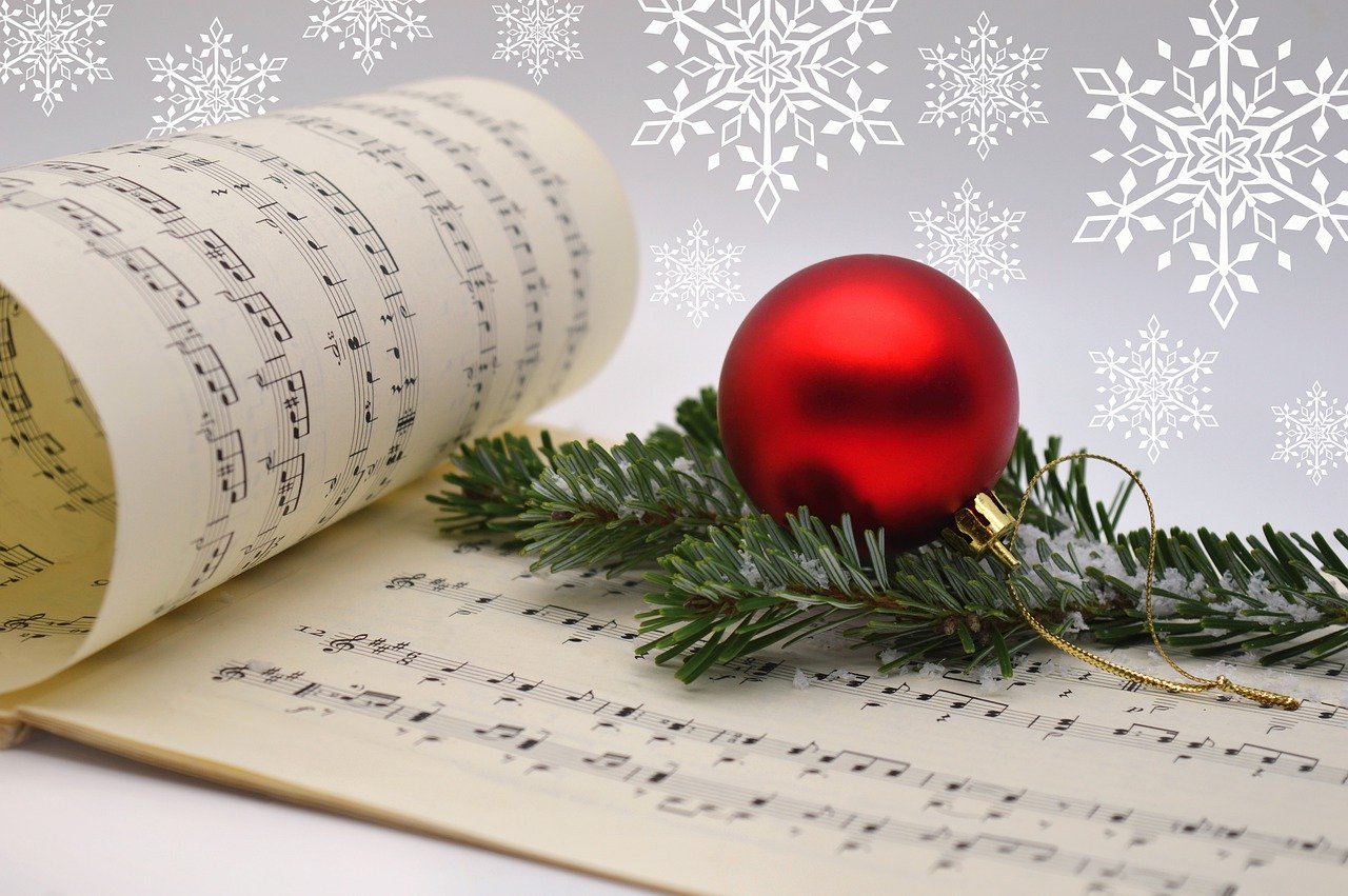 christmas music notes background
